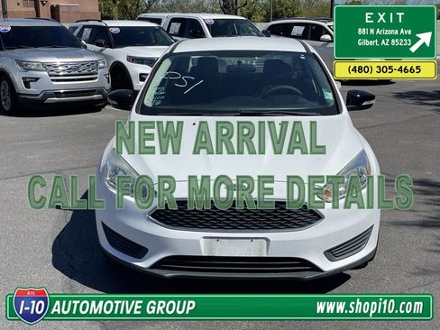 Used 2017 Ford Focus SE image 3