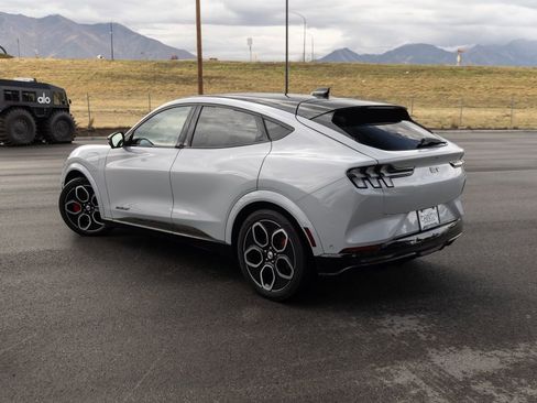 Used 2022 Ford Mustang Mach-E GT image 4