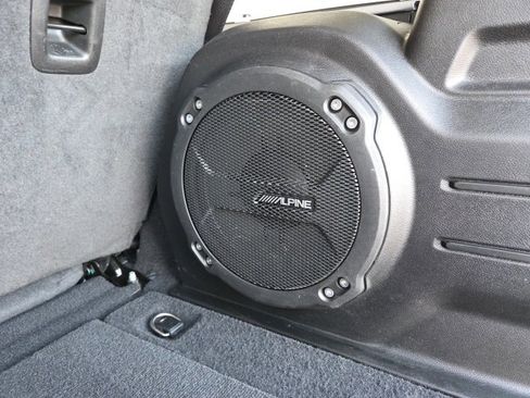 Used 2021 Jeep Wrangler Unlimited Islander w/ Uconnect 4C Nav & Sound Group image 8