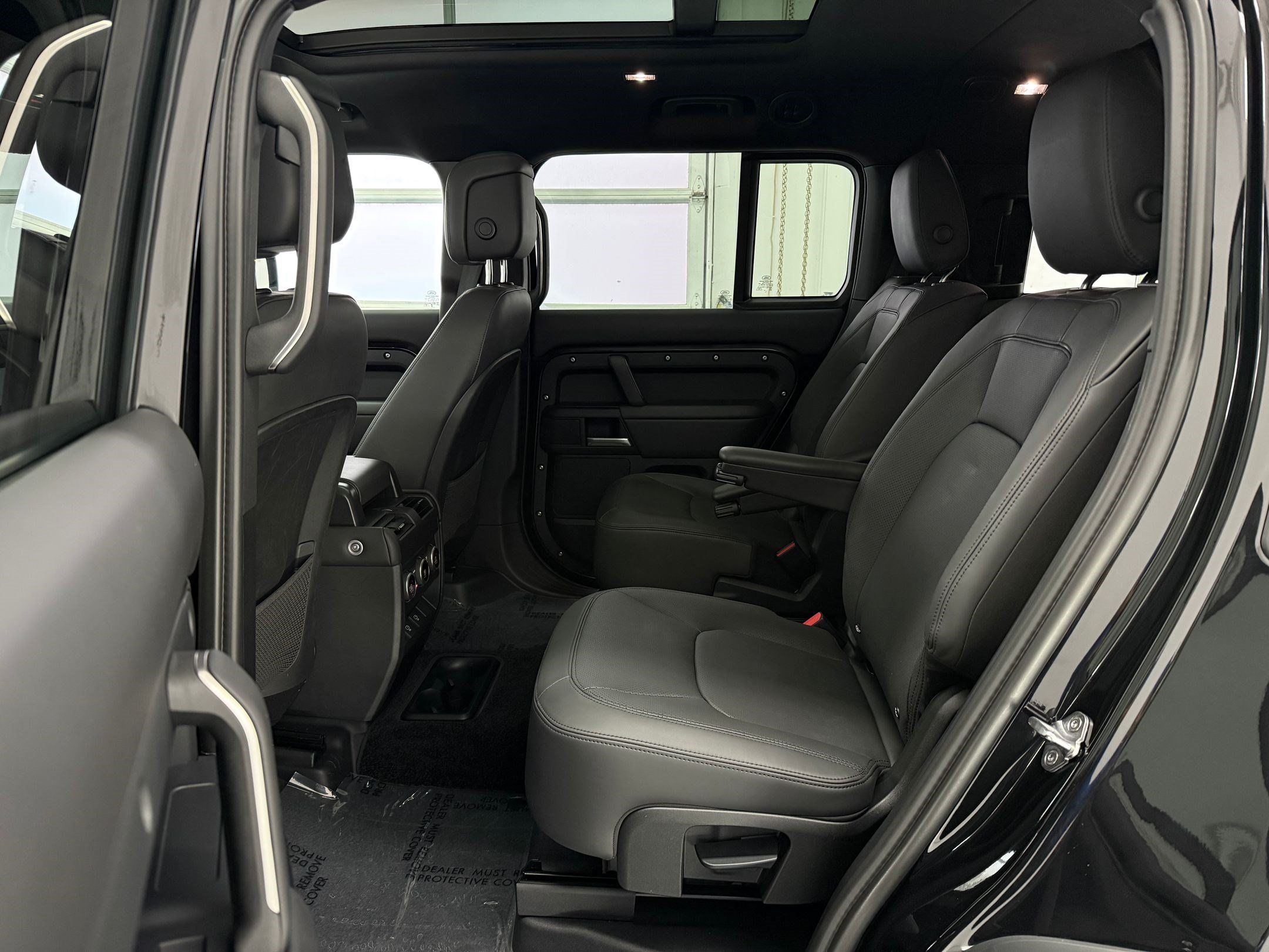 Used 2025 Land Rover Defender 130 S AWD/4WD image 20