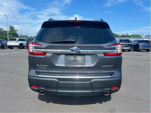 Used 2024 Subaru Ascent Premium w/ Convenience Package AWD/4WD image 11