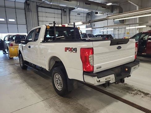 Used 2022 Ford F250 XL w/ Power Equipment Group AWD/4WD image 4