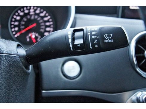 Used 2022 Kia Stinger GT-Line w/ Sun & Sound Package image 16