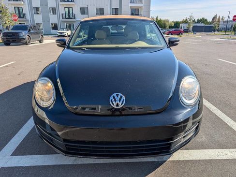 Used 2013 Volkswagen Beetle 2.5 image 4