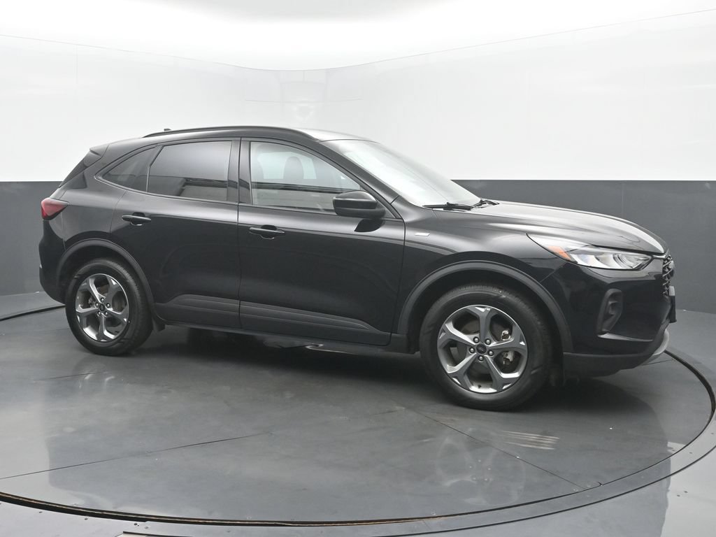 Used 2025 Ford Escape ST-Line Select AWD/4WD image 8