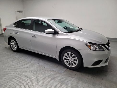 Used 2019 Nissan Sentra SV image 11