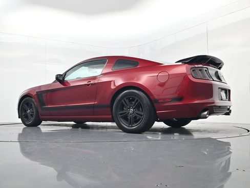 Used 2014 Ford Mustang Coupe RWD image 35