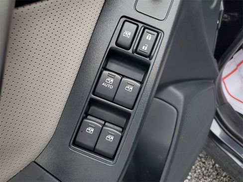 Used 2016 Subaru Forester 2.5i Limited image 21