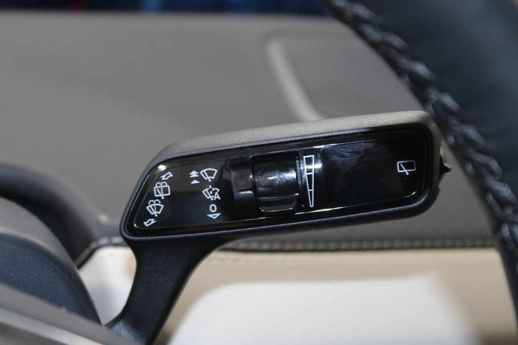 New 2027 Lincoln Navigator Premiere RWD image 43