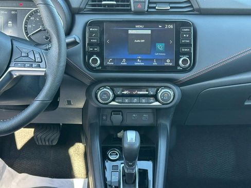 New 2025 Nissan Versa SR w/ Trunk Package image 7