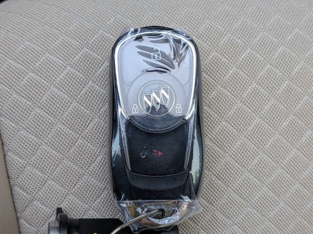 Used 2019 Buick Encore Preferred FWD image 28