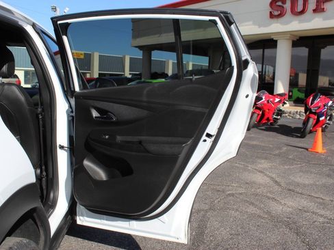 Used 2025 Buick Envista Preferred FWD image 12