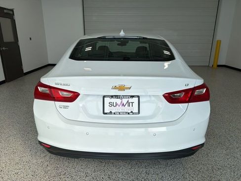 Used 2024 Chevrolet Malibu LT FWD image 4