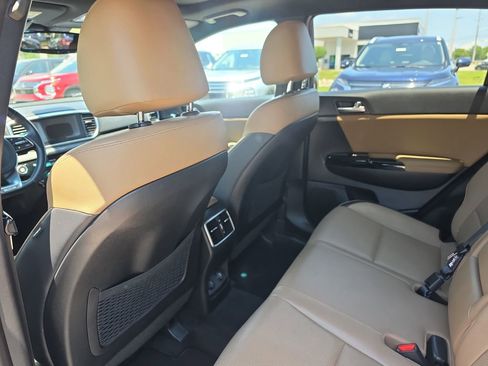 Used 2020 Kia Sportage SX FWD image 12