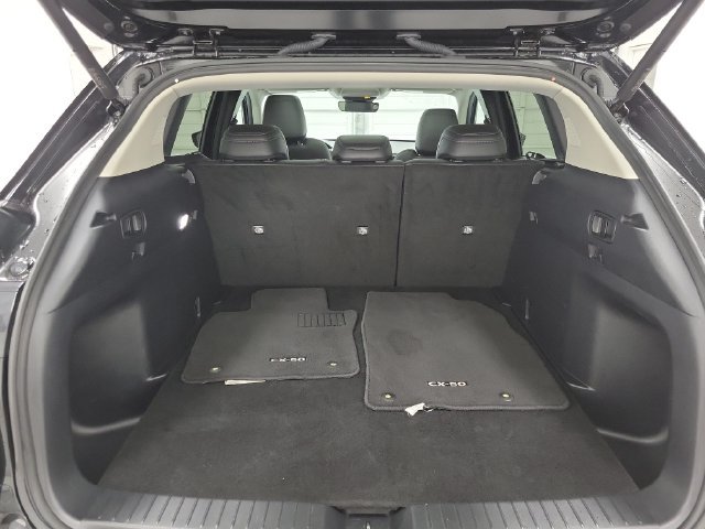 Used 2025 MAZDA CX-50 AWD 2.5 S w/ Premium Plus Pkg image 8