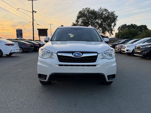 Used 2015 Subaru Forester 2.5i Premium w/ Popular Package #2 AWD/4WD image 2