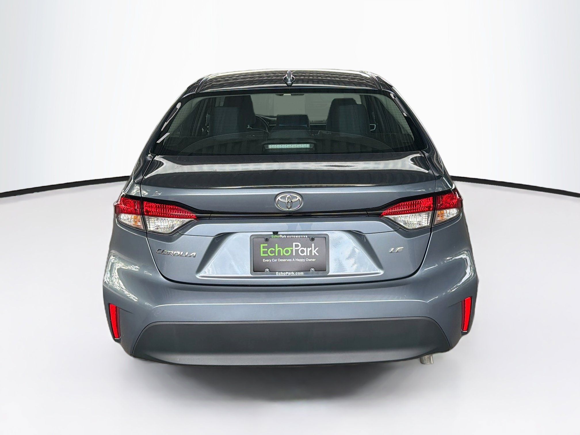 Used 2025 Toyota Corolla LE FWD image 7