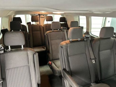 Used 2018 Ford Transit 350 XLT image 17