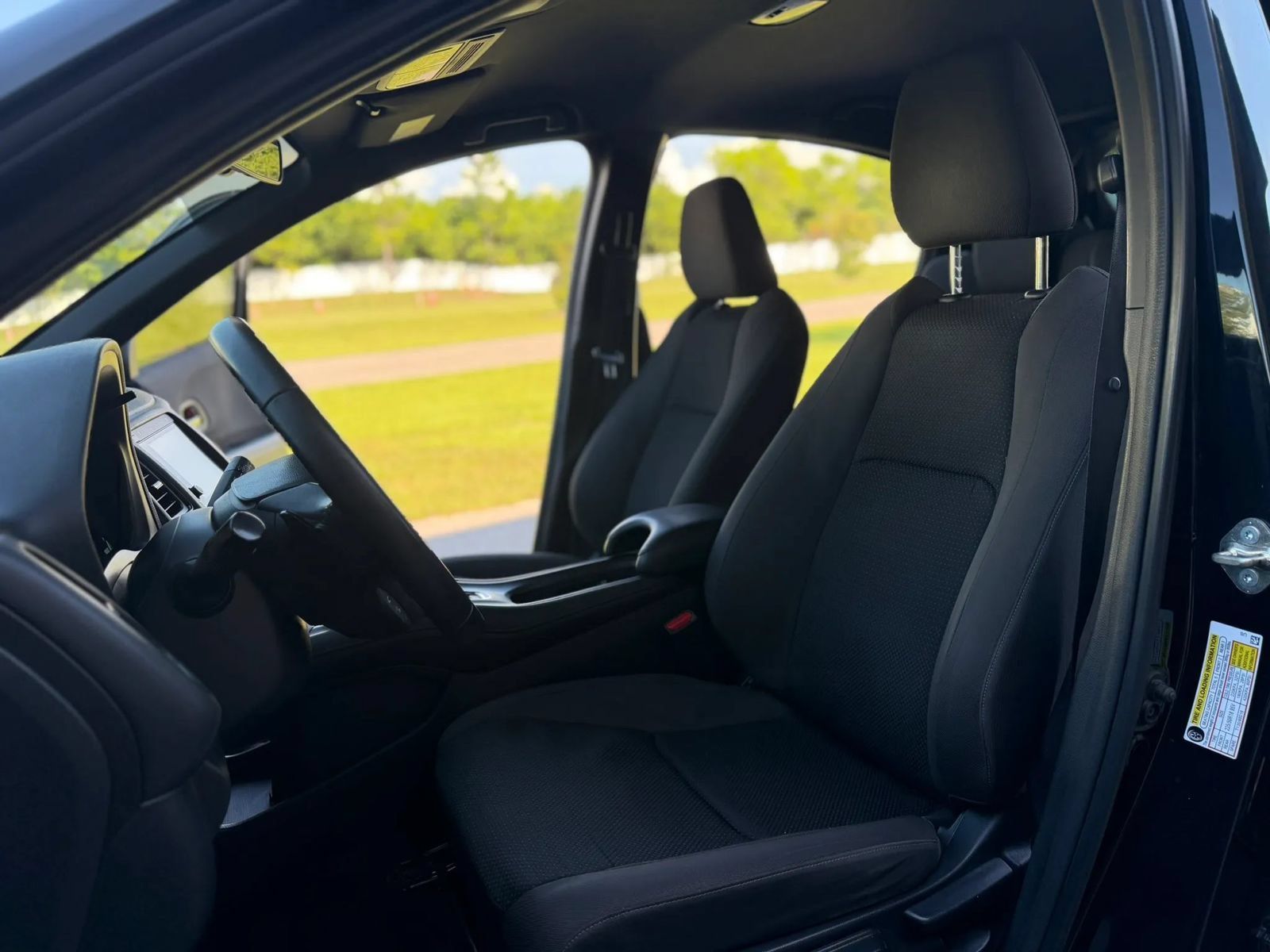Used 2019 Honda HR-V Sport image 13