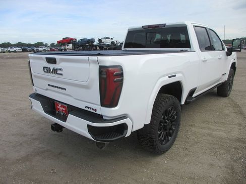 New 2026 GMC Sierra 3500 AT4 w/ AT4 Premium Plus Package AWD/4WD image 5
