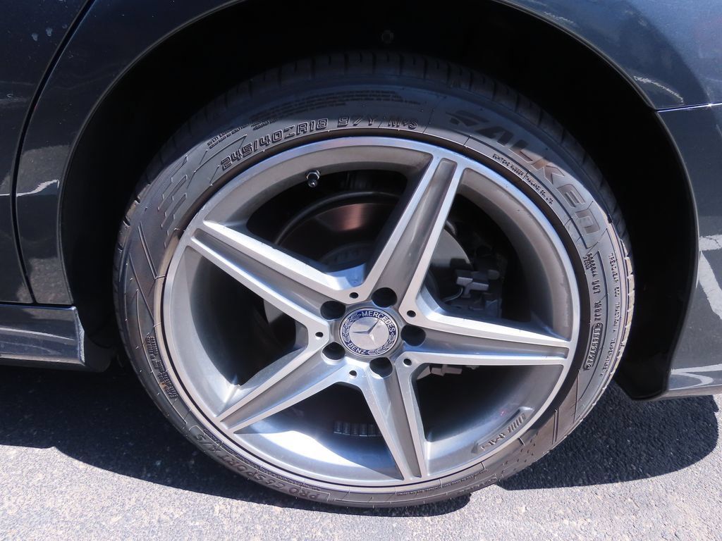 Used 2015 Mercedes-Benz C 300 4MATIC Sedan image 16