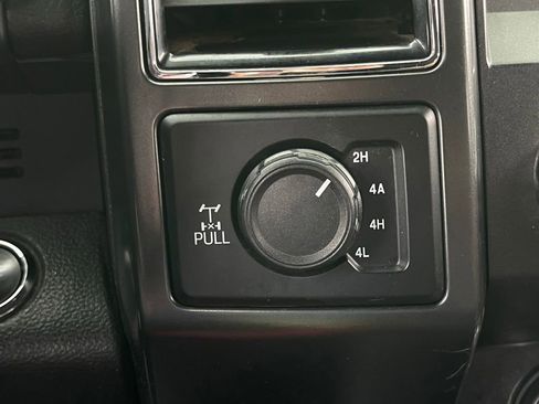 Used 2019 Ford F150 Lariat AWD/4WD image 32