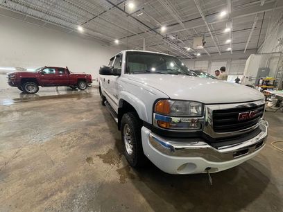 Used 2004 GMC Sierra 2500 SLT w/ Heavy-Duty Power Package