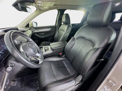 Used 2024 MAZDA CX-90 3.3 Turbo w/ Premium Package AWD/4WD image 12