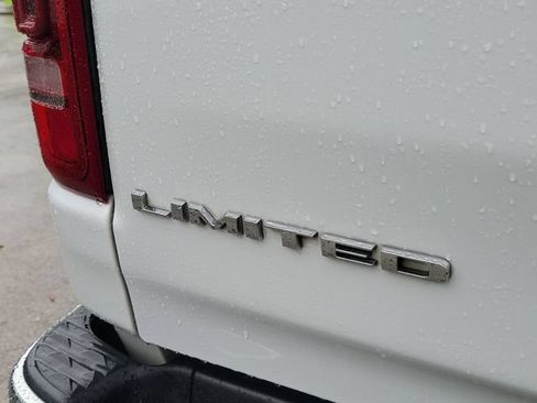 Used 2022 RAM 1500 Limited AWD/4WD image 10