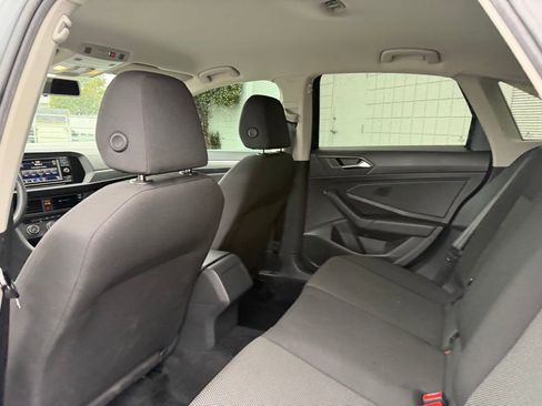 Used 2020 Volkswagen Jetta S image 16