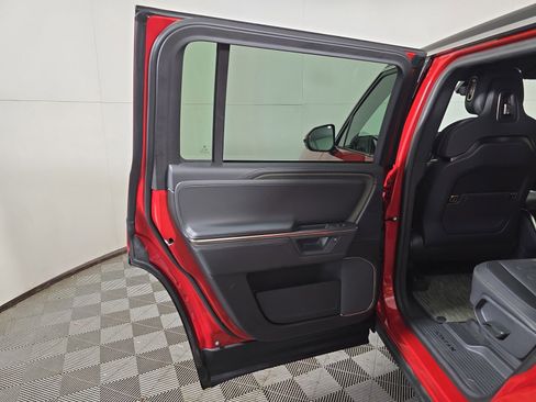 Used 2025 Rivian R1S Adventure image 17