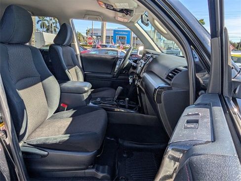 Used 2015 Toyota 4Runner Trail image 19