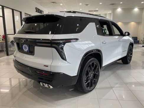 New 2026 Chevrolet Traverse RS w/ LPO, Floor Liner Package image 5