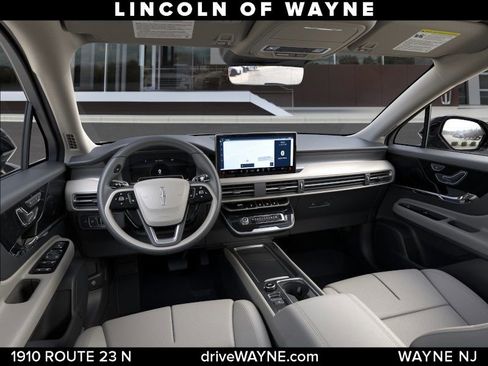 New 2026 Lincoln Corsair Premiere AWD/4WD image 10