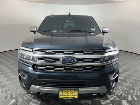 Used 2024 Ford Expedition Max Platinum AWD/4WD image 2