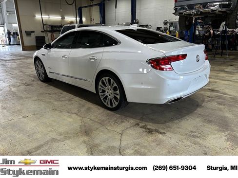 Used 2019 Buick LaCrosse Avenir w/ Driver Confidence Package II AWD/4WD image 9