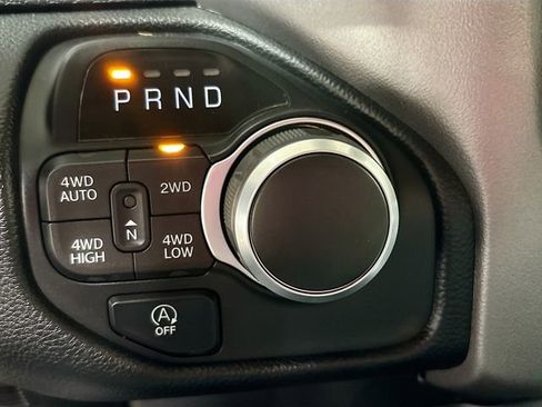 Used 2020 RAM 1500 Big Horn AWD/4WD image 19