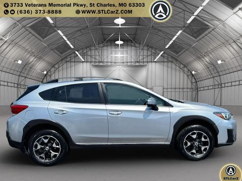Used 2018 Subaru Crosstrek 2.0i Premium w/ Moonroof Package AWD/4WD image 2
