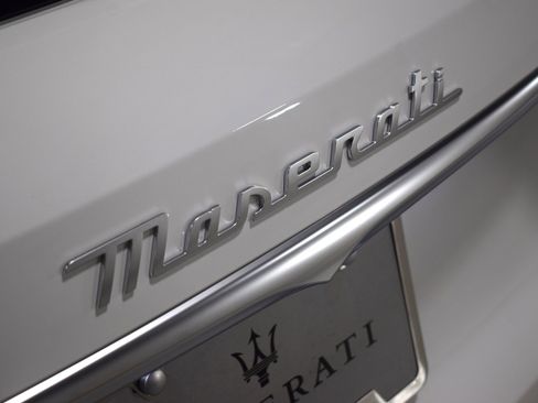 New 2025 Maserati Grecale GT image 10