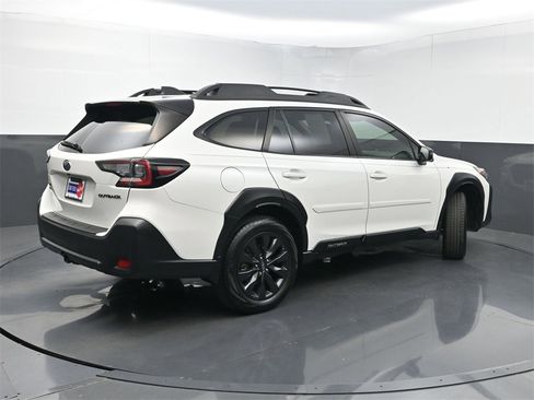 Used 2024 Subaru Outback Onyx Edition image 22