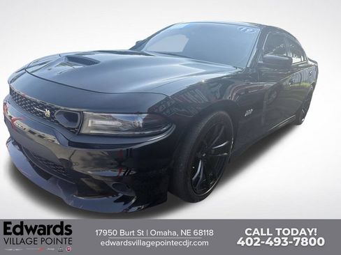 Used 2019 Dodge Charger Scat Pack RWD image 1