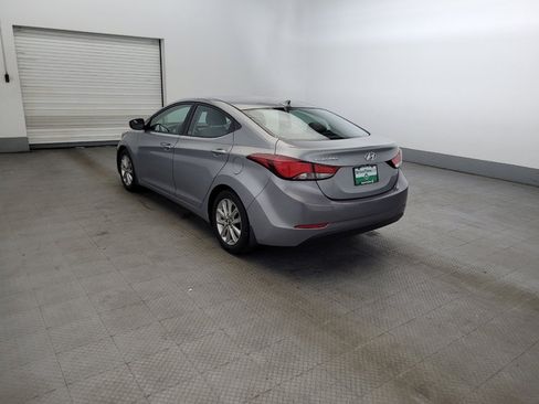 Used 2016 Hyundai Elantra SE w/ Option Group 02 FWD image 5