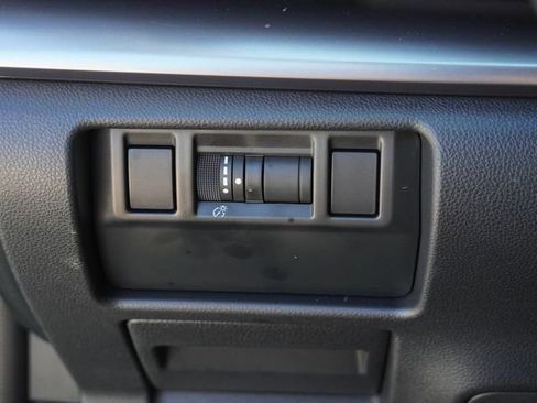 Used 2025 Subaru Impreza 2.0i AWD/4WD image 21