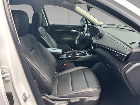 Used 2024 Buick Envision Preferred AWD/4WD image 17