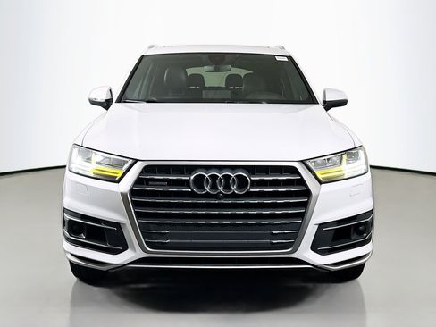 Used 2018 Audi Q7 3.0T Prestige w/ Prestige Package image 2