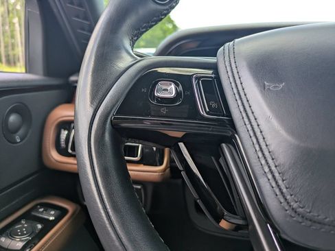 Certified 2023 Lincoln Aviator Reserve w/ Elements Package Plus AWD/4WD image 30