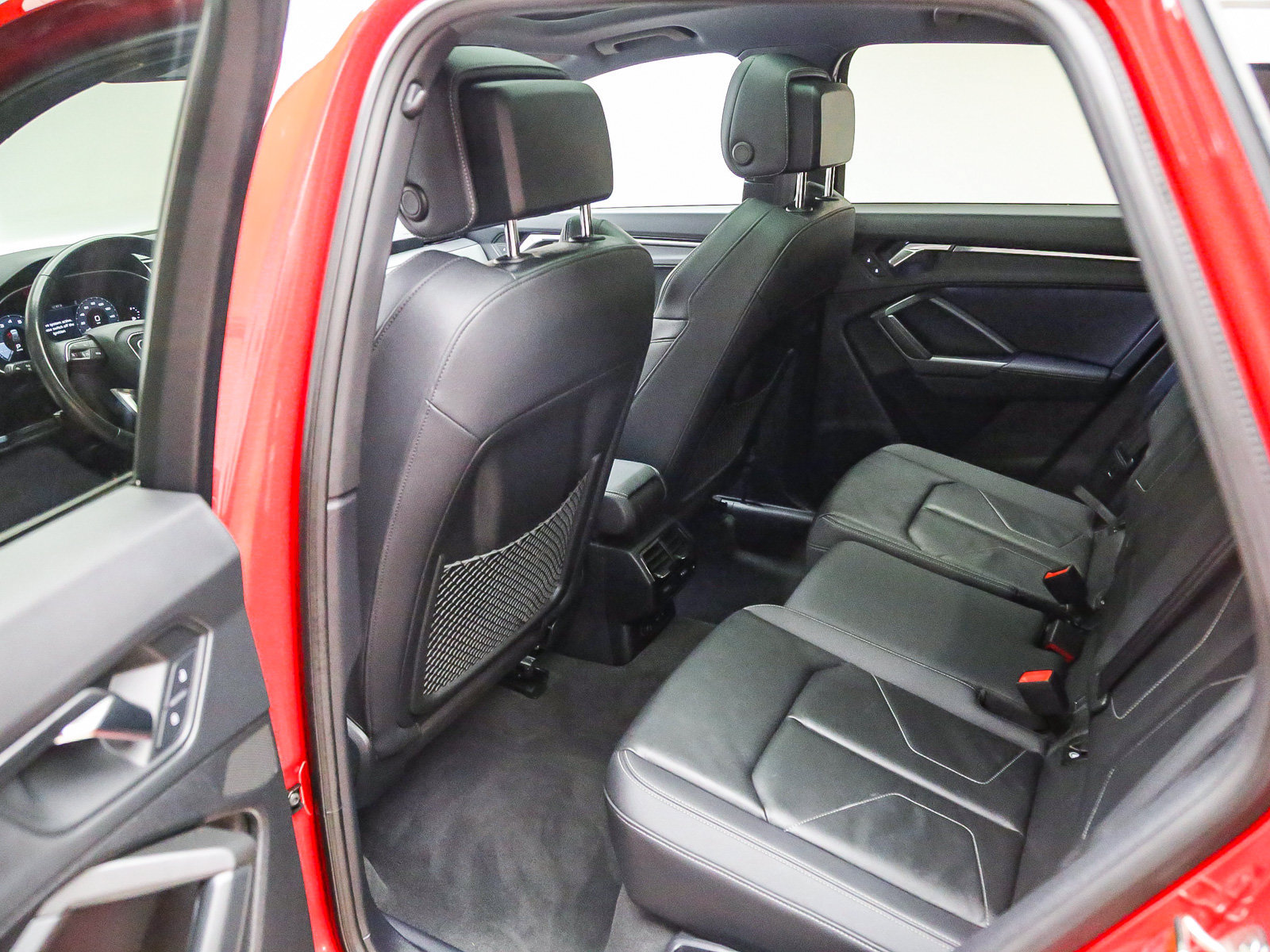 Certified 2023 Audi Q3 2.0T Premium w/ Black Optic Sport Package AWD/4WD image 20