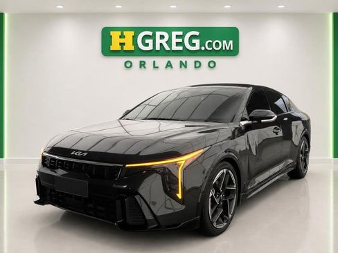 Used 2025 Kia K4 EX w/ GT-Line Premium Package FWD image 4