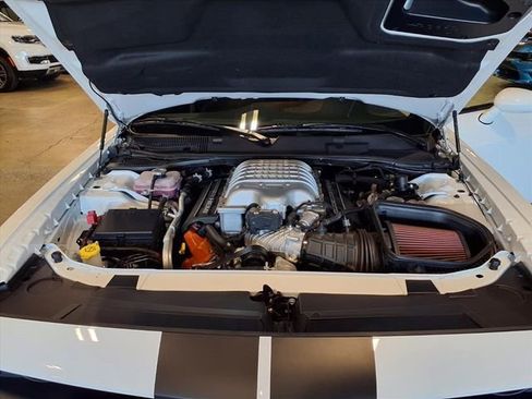 Used 2022 Dodge Challenger SRT Hellcat w/ Plus Package image 12