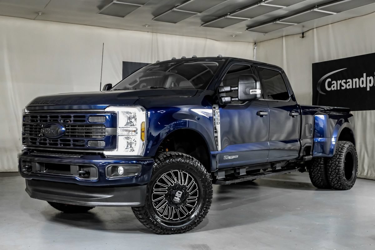 Used 2025 Ford F350 XLT AWD/4WD image 5
